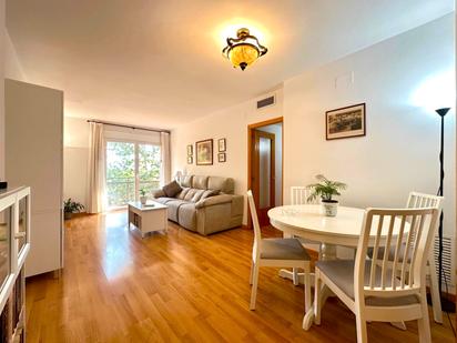 Living room of Flat for sale in Granollers  with Air Conditioner, Heating and Parquet flooring