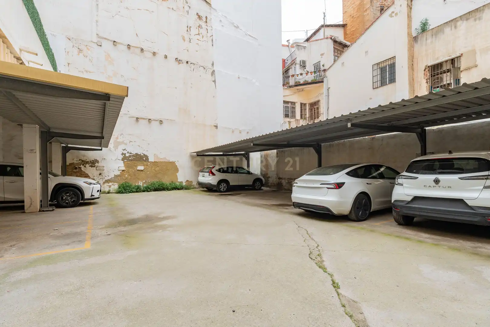 Aparcament de Apartament en venda en Valencia amb Aire condicionat, Forn i Rentadora