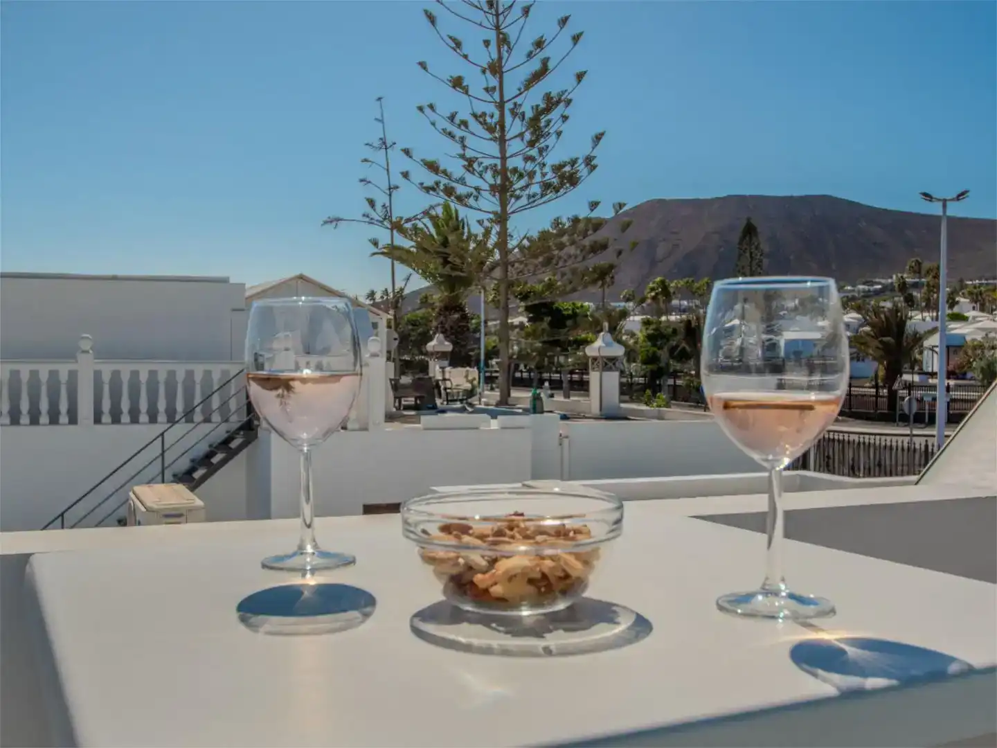 Terrassa de Casa o xalet en venda en Yaiza amb Aire condicionat, Jardí privat i Traster
