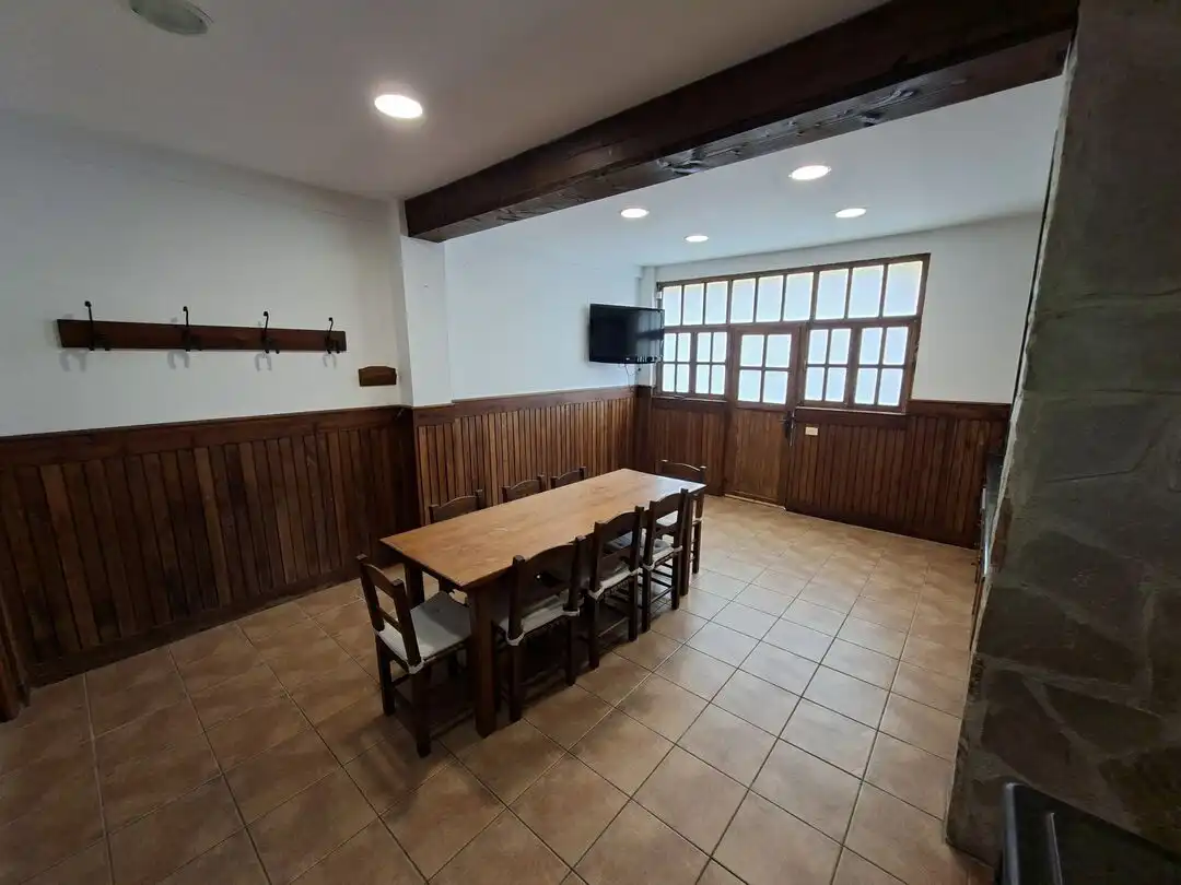 Comedor de Piso en venta en Mañaria con Calefacción y Balcón