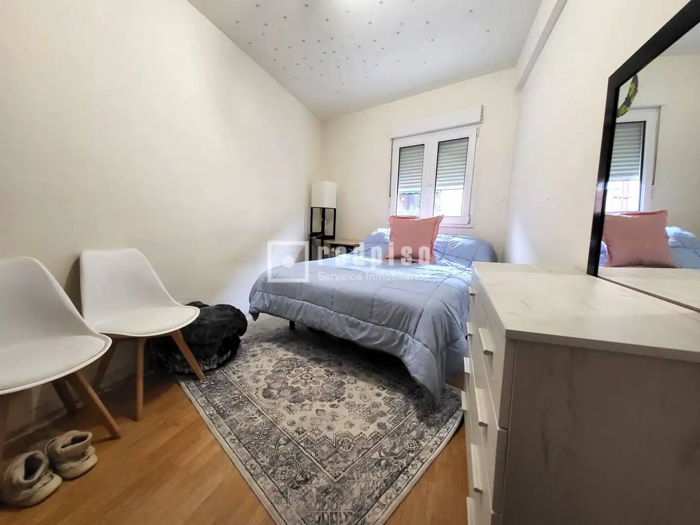 Habitación de Piso en venta en Madrid con Calefacción y Terraza