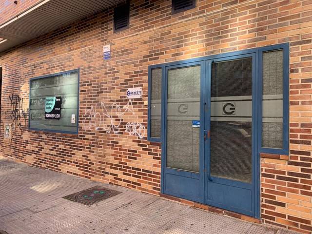 Local comercial en Venta en El Barral Ferial