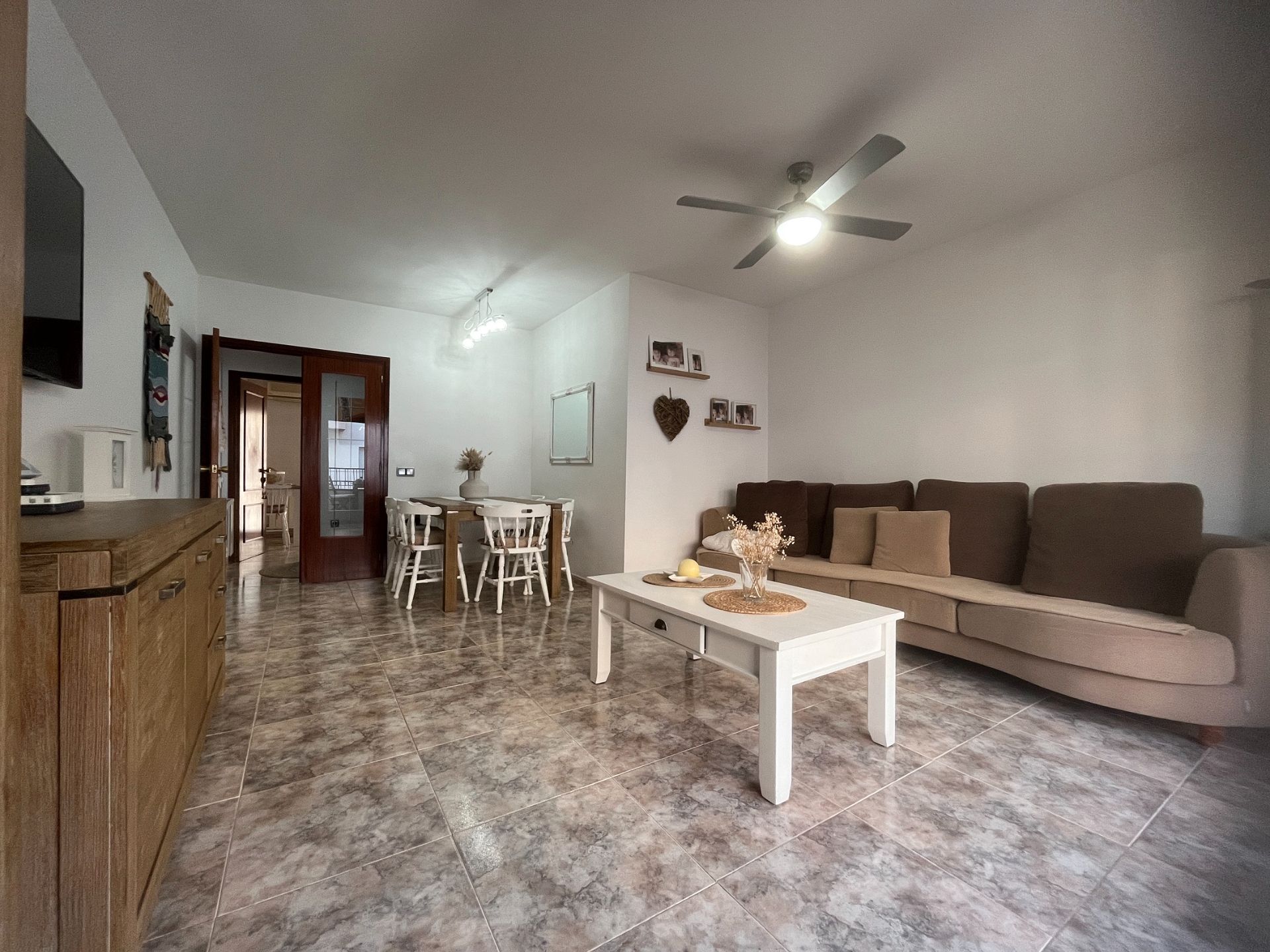 Sala d'estar de Pis en venda en Bescanó amb Calefacció i Balcó