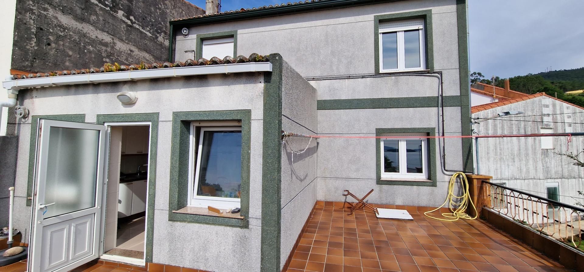 Country house for sale in Noia
