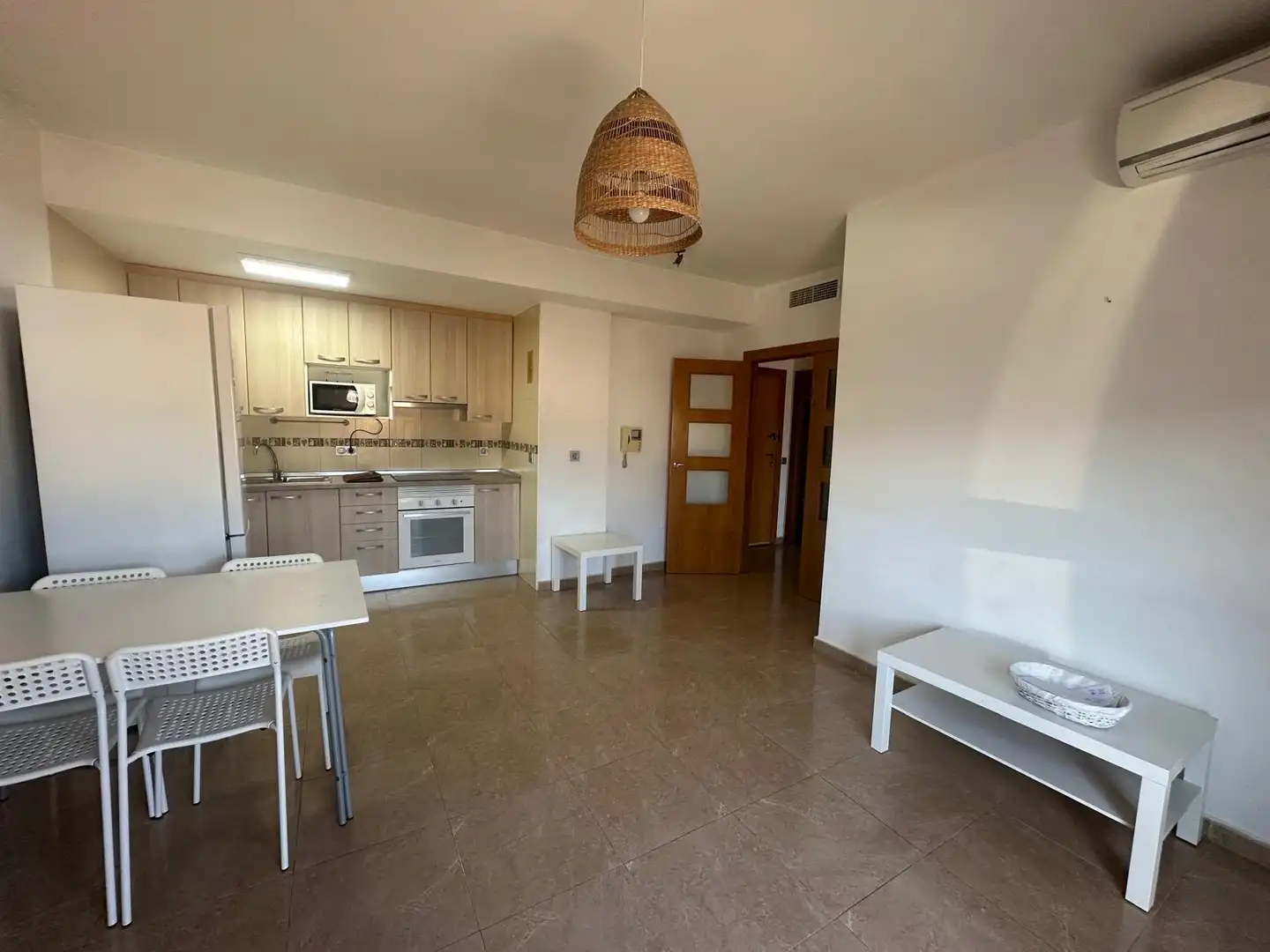 Außenansicht von Wohnung zum Verkauf in Murcia mit Klimaanlage, Abstellraum und Möbliert