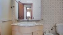 Bathroom of Flat for sale in Cornellà de Llobregat