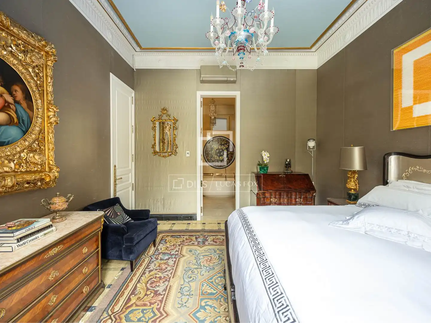 Bedroom of Flat for sale in Barcelona  with Air Conditioner, Heating and Furnished