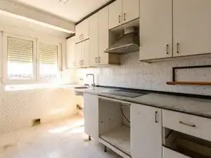 Cuina de Pis en venda en San Sebastián de los Reyes amb Terrassa