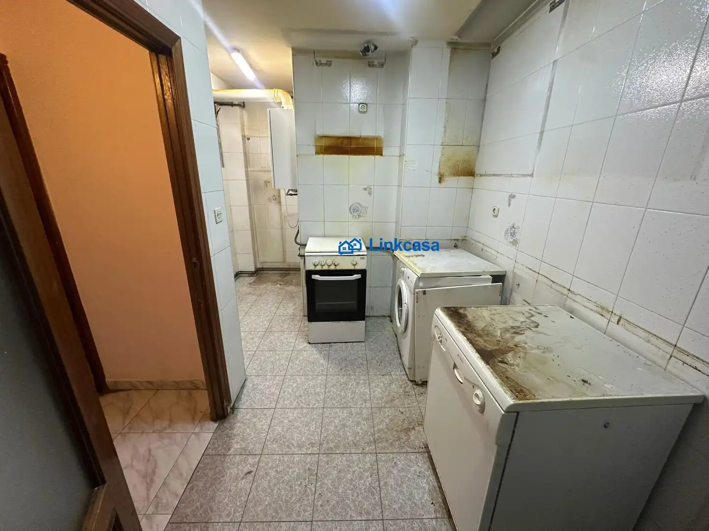 Kitchen of Flat for sale in Madrid  with Air Conditioner, Heating and Balcony