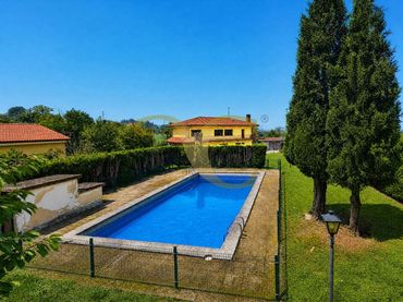 Villa avec piscine à vendre à Camino de Sotiello a Porceyo