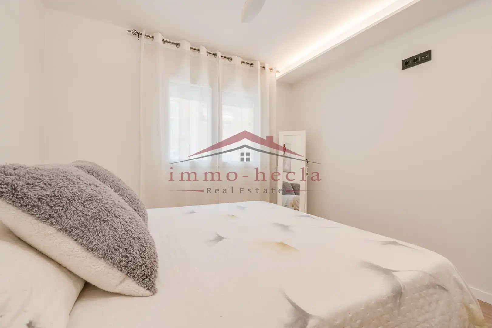 Schlafzimmer von Wohnung zum Verkauf in Santa Margarida de Montbui mit Heizung und Balkon