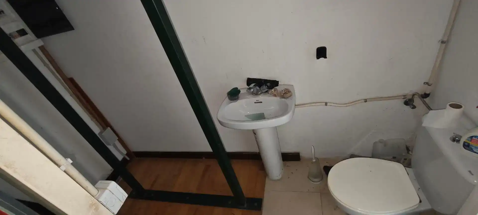 Bathroom of Commercial properties for rent in Centre