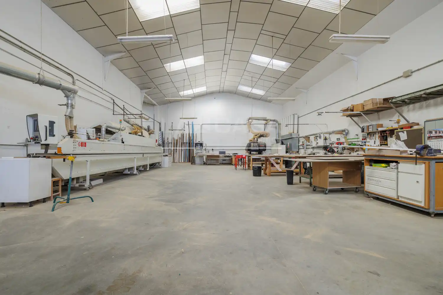 Industrial building for sale in Calle Cerrajeros