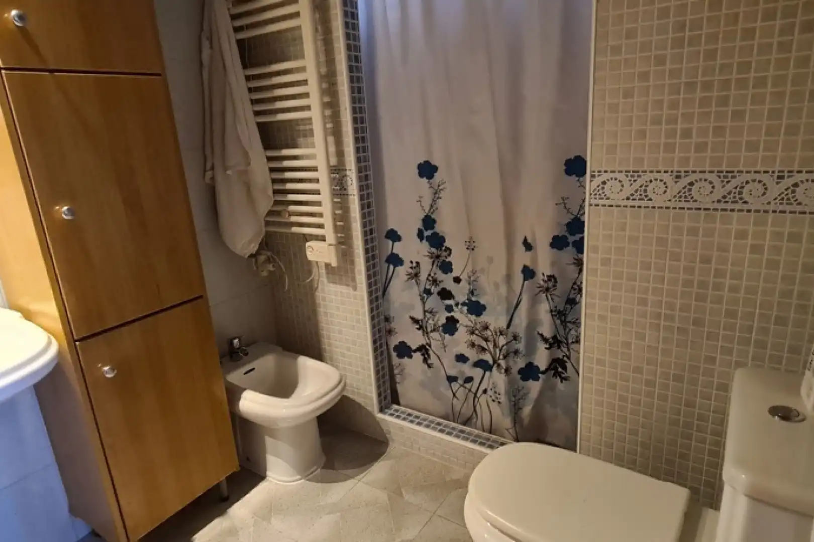 Bany de Casa o xalet en venda en Orihuela amb Aire condicionat, Calefacció i Jardí privat