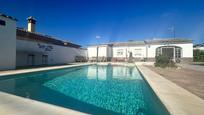 Piscina de Casa o xalet en venda en Chiclana de la Frontera amb Terrassa i Piscina