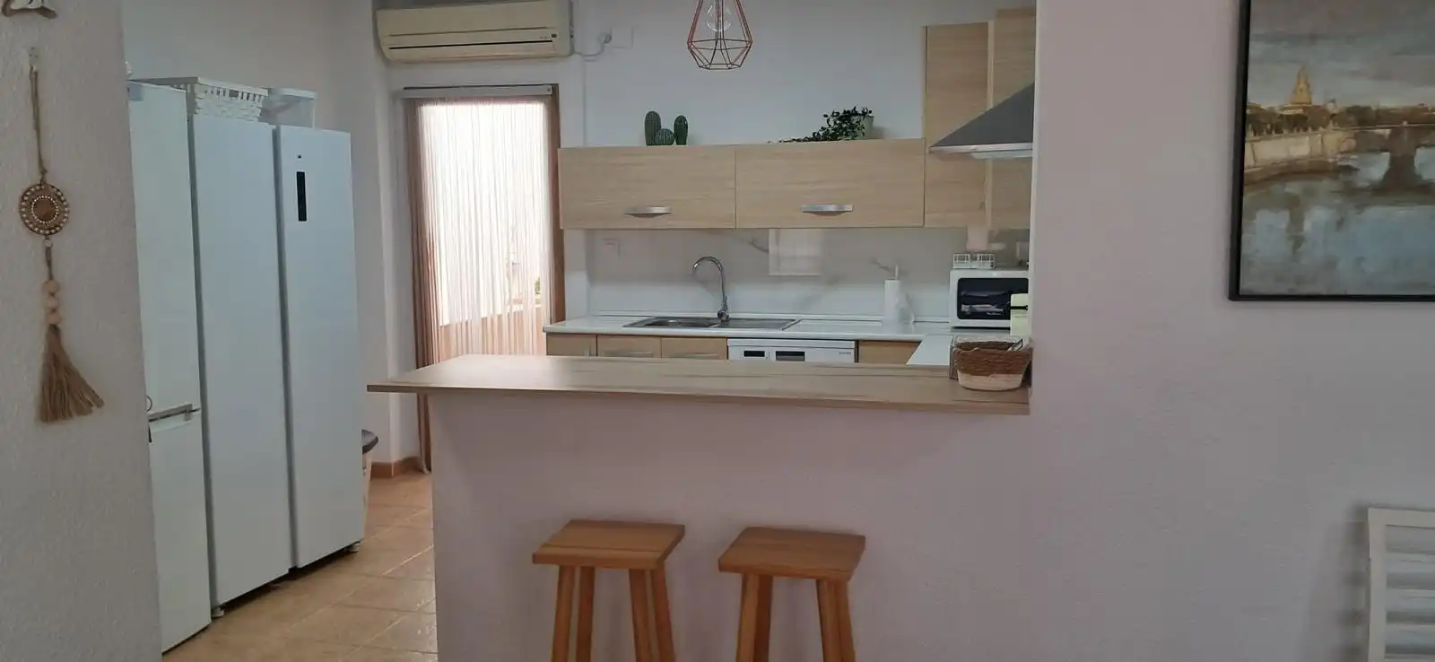 Küche von Erdgeschoss zur Miete in Pilar de la Horadada mit Klimaanlage, Terrasse und Möbliert