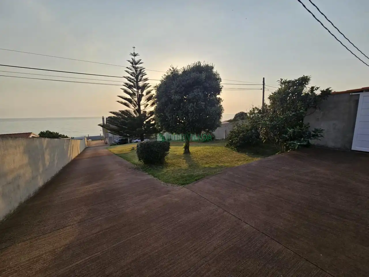 Vista exterior de Casa o xalet en venda en Oia amb Calefacció, Jardí privat i Traster