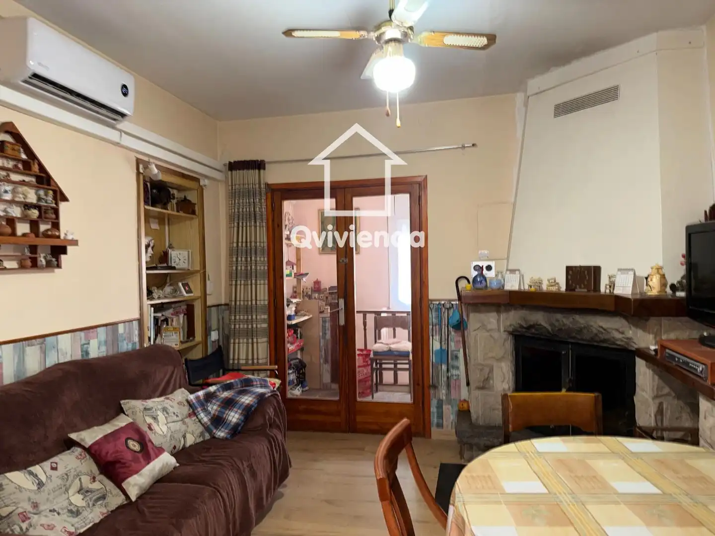 Sala de estar de Casa o chalet en venta en Lliçà d'Amunt con Aire acondicionado, Calefacción y Piscina