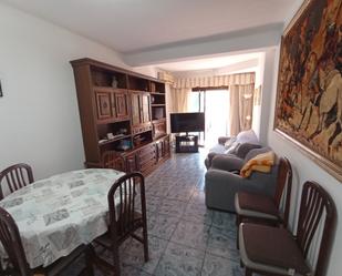 Living room of Flat for sale in Cornellà de Llobregat  with Air Conditioner, Heating and Furnished