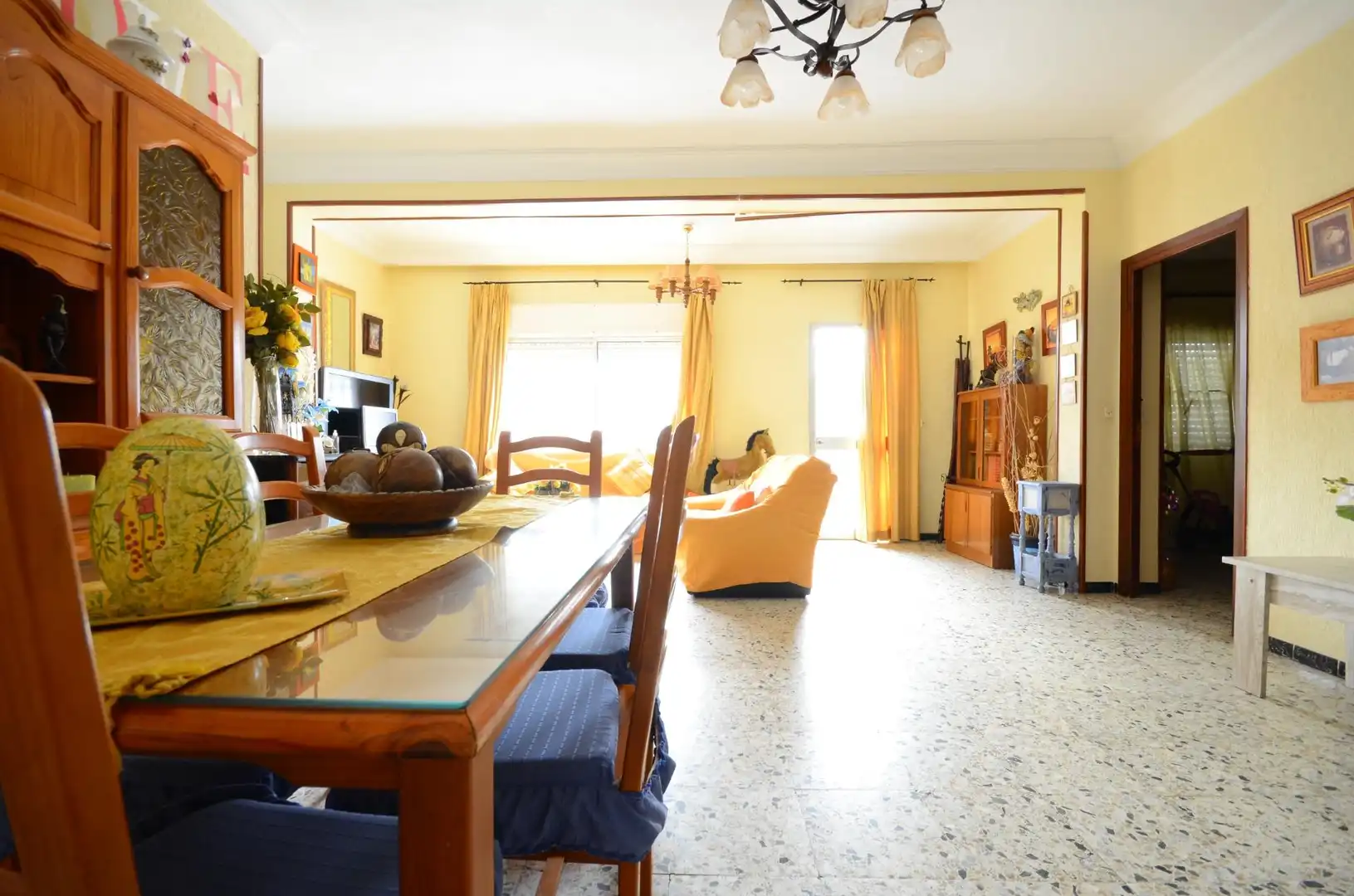 Comedor de Local en venta en Mazagón