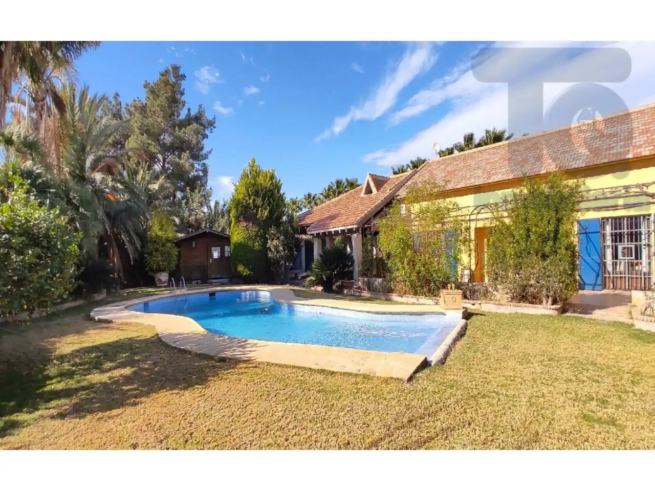 Vista exterior de Casa o xalet en venda en Lorca amb Aire condicionat, Calefacció i Jardí privat