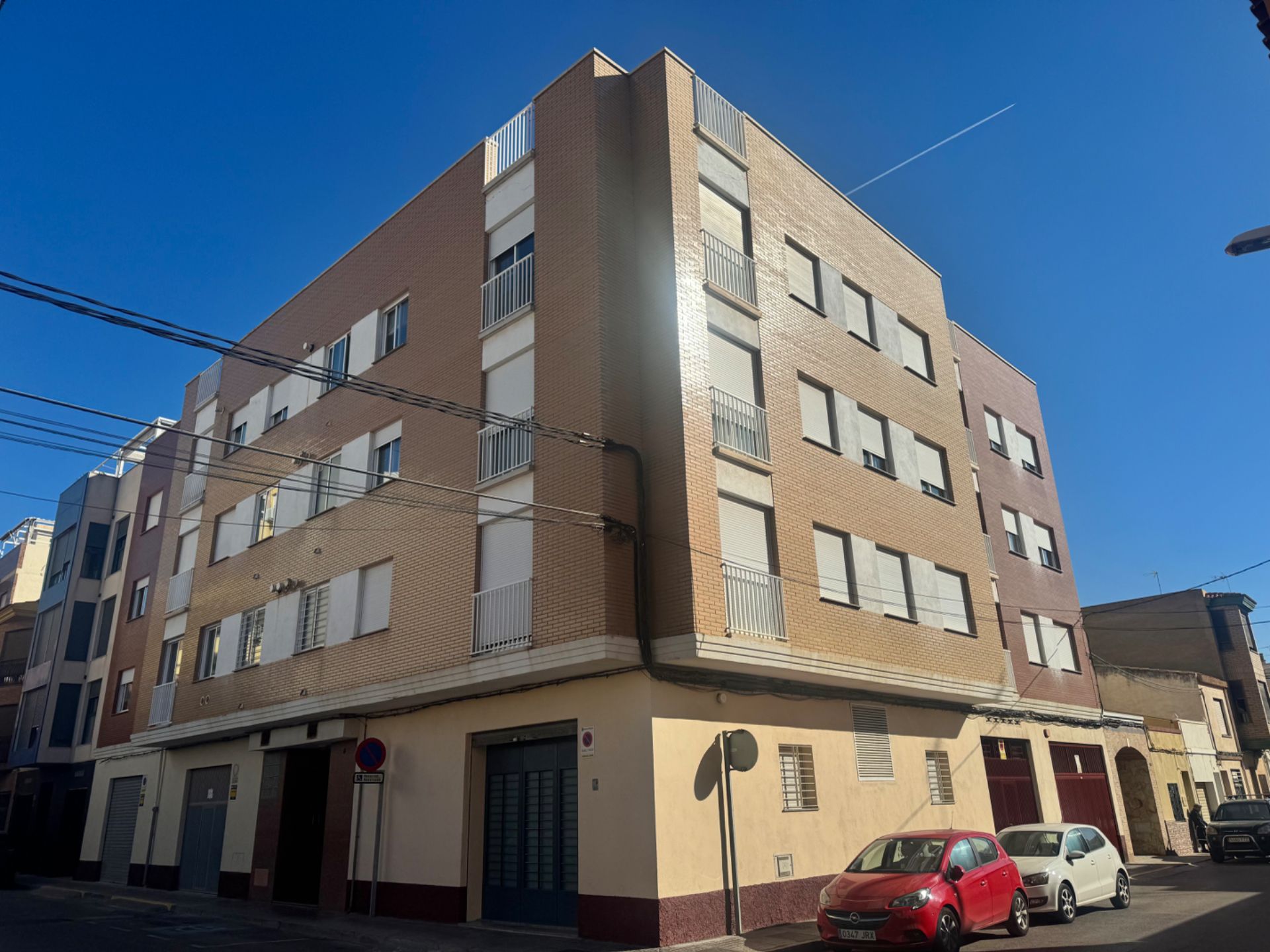 Vista exterior de Ático en venta en Almazora / Almassora con Aire acondicionado, Terraza y Trastero