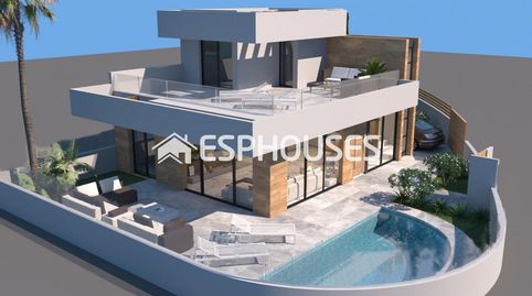 PRECIOSA VILLA CON VISTAS AL CAMPO DE GOLF LA MARQUESA!