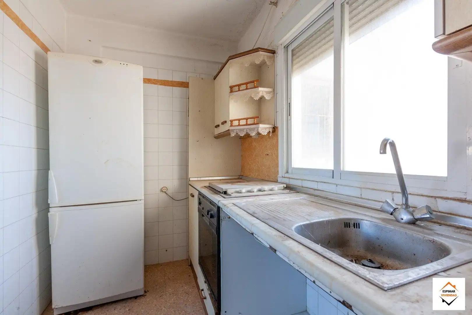 Cuina de Pis en venda en Zaragoza amb Terrassa