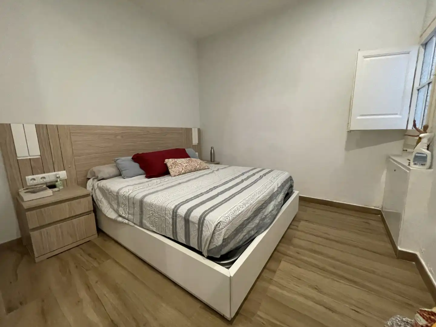 Schlafzimmer von Erdgeschoss zum Verkauf in Granollers mit Klimaanlage, Heizung und Privatgarten