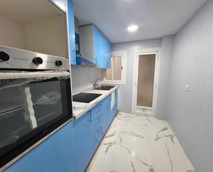 Kitchen of Planta baja for sale in Cornellà de Llobregat