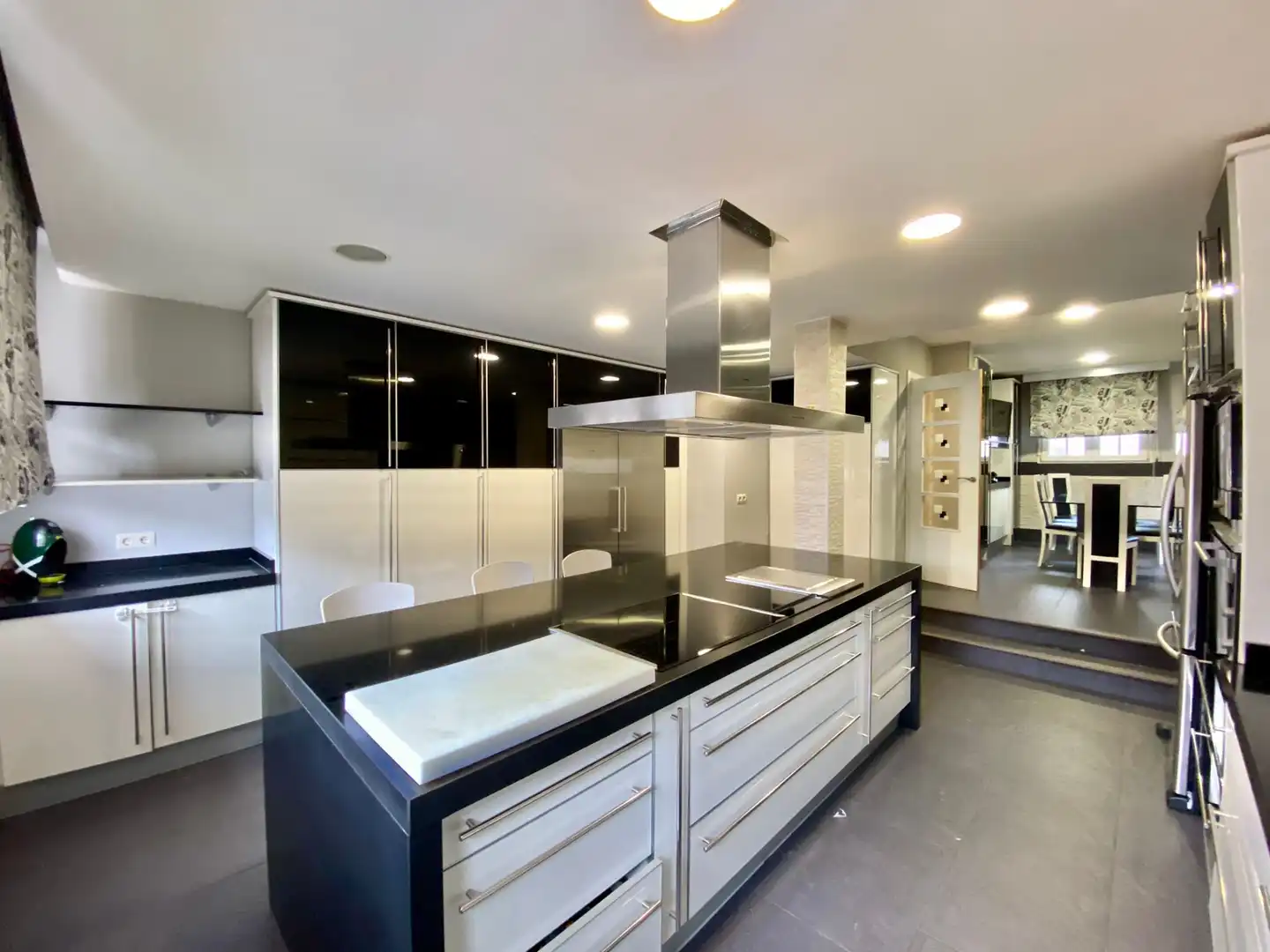 Cocina de Casa o chalet en venta en Guadarrama con Aire acondicionado, Calefacción y Jardín privado