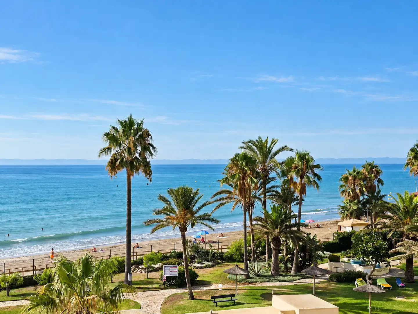 Vista exterior de Apartamento en venta en La Cala Mijas