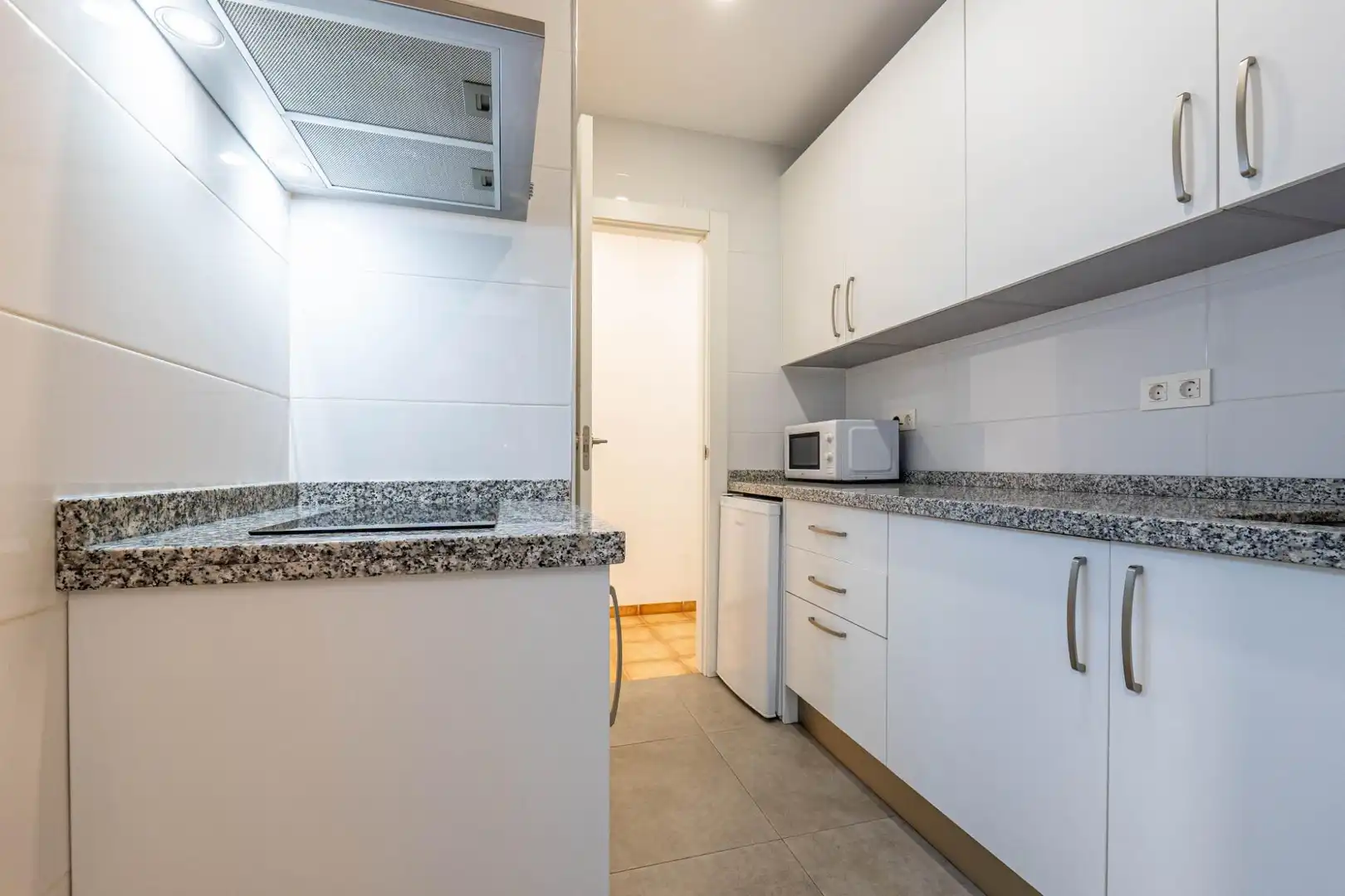 Cocina de Piso en venta en Granada con Calefacción