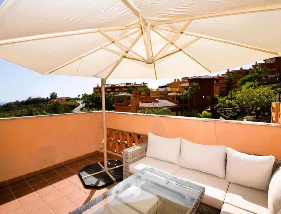 Wohnung mit Pool zum Verkauf in Elviria - Cabopino