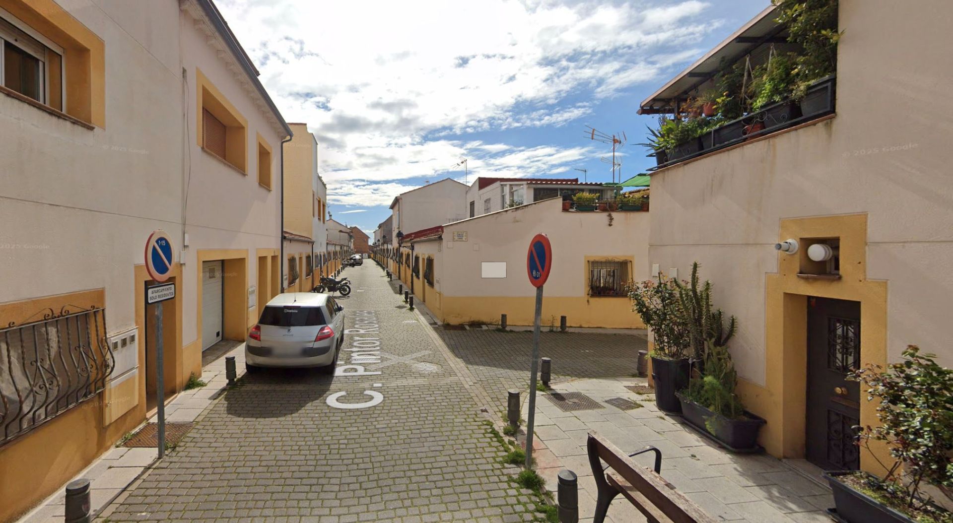 Vista exterior de Casa o xalet en venda en Parla amb Calefacció