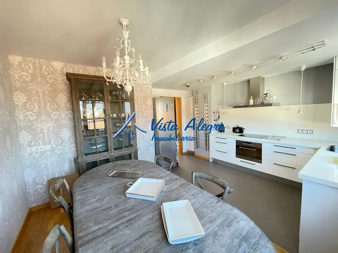 Comedor de Ático en venta en Haro con Calefacción, Parquet y Terraza