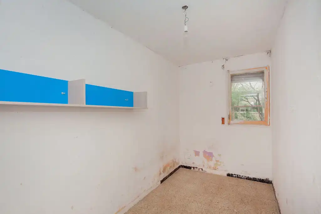 Piso en venta en C/ Llevant, La Mina