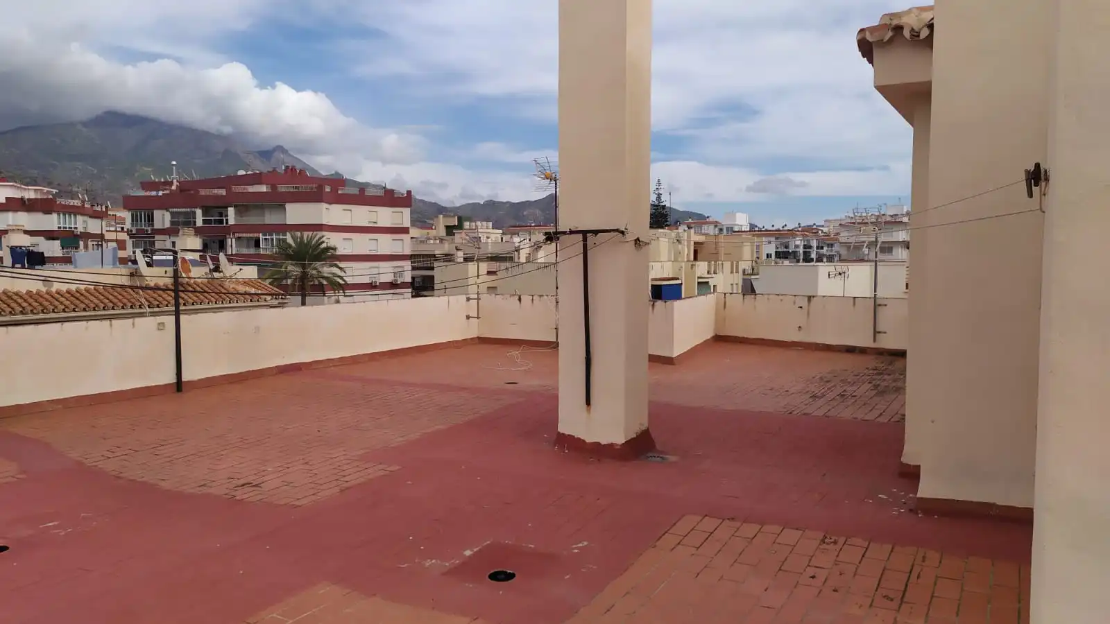 Piso con ascensor en venta en Calle el Chaparil 5, imagen 3