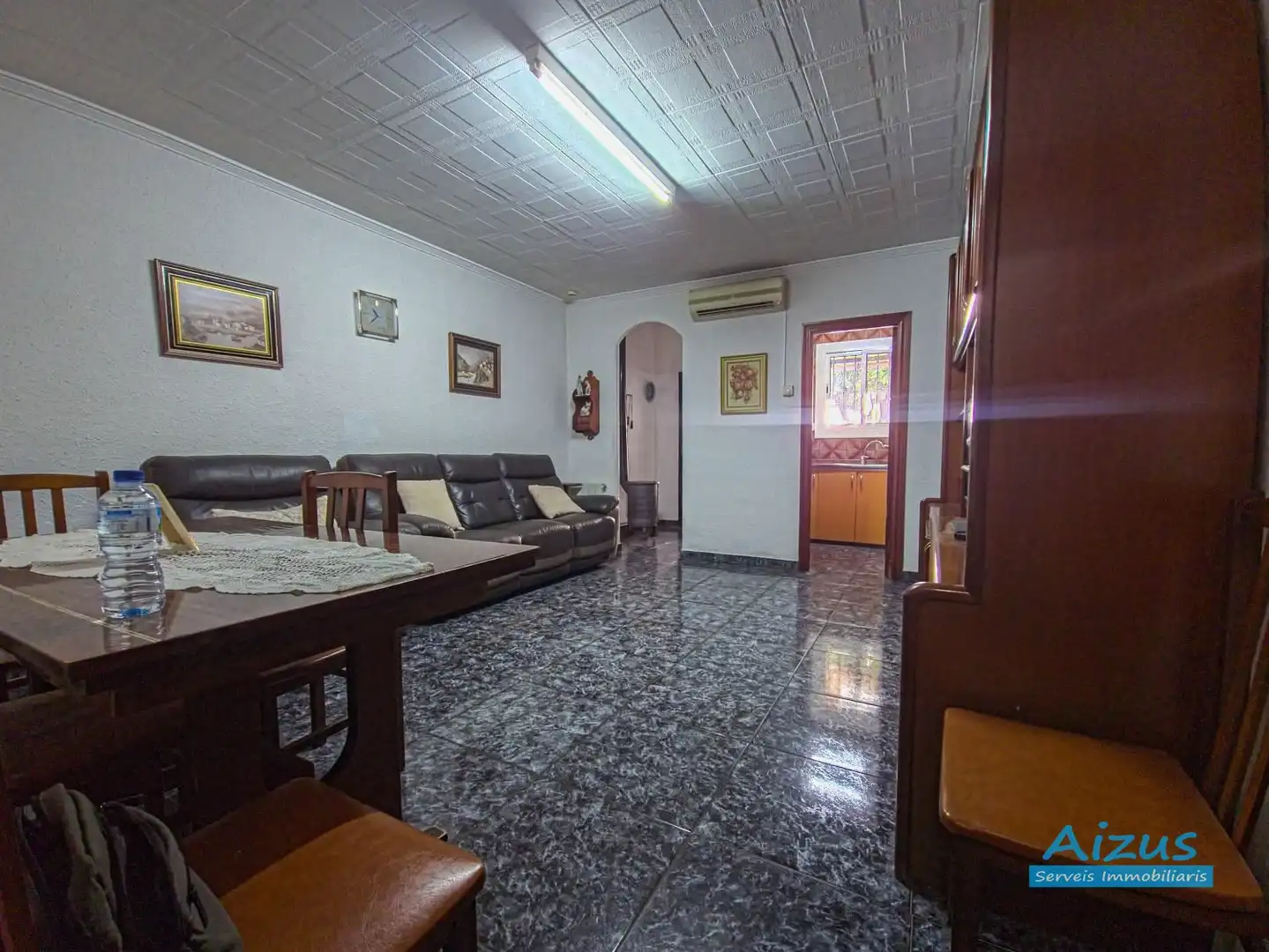 Sala d'estar de Casa o xalet en venda en Ripollet amb Aire condicionat i Calefacció