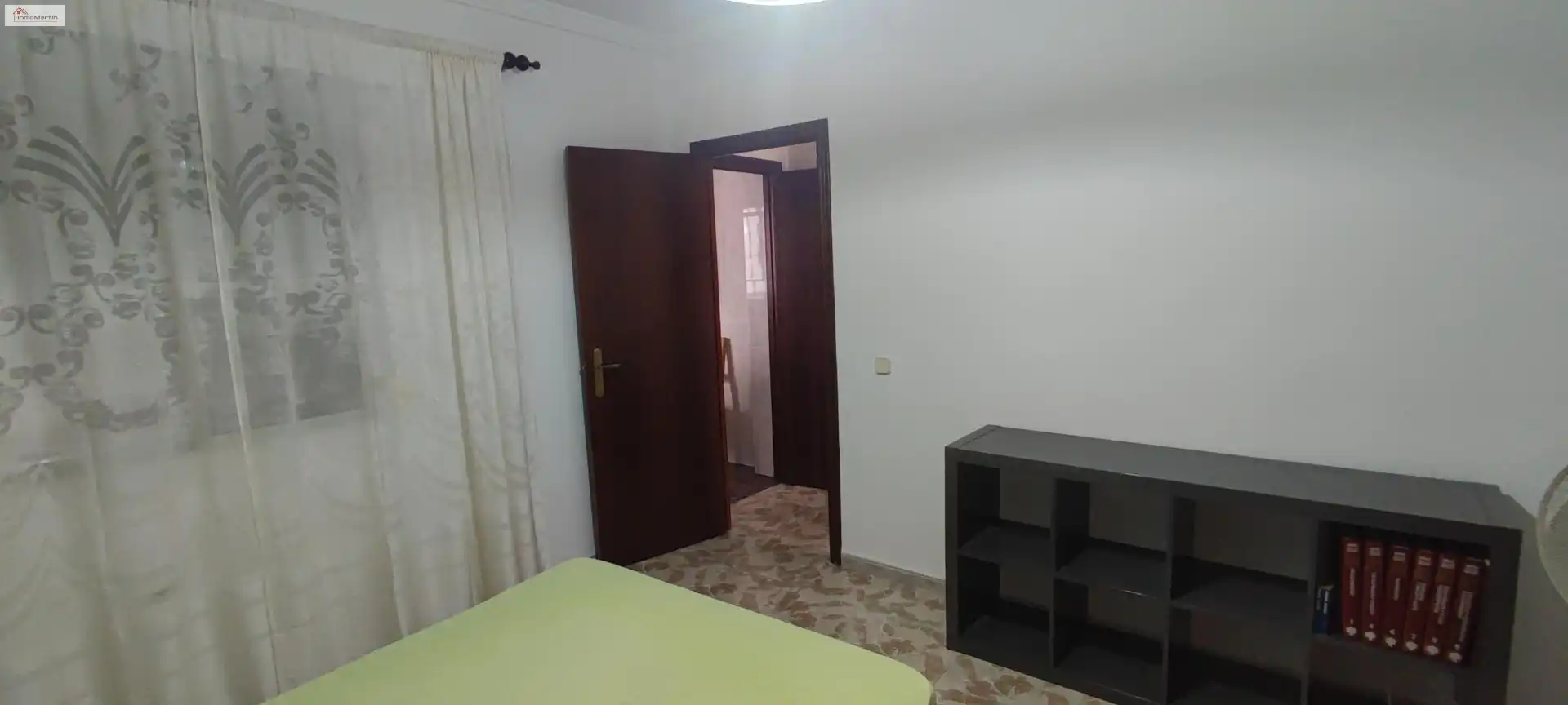 Habitación de Casa adosada en venta en Alcalá del Río con Aire acondicionado, Terraza y Trastero