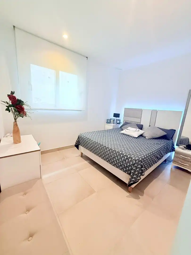 Habitación de Dúplex en venta en Finestrat con Aire acondicionado, Calefacción y Piscina