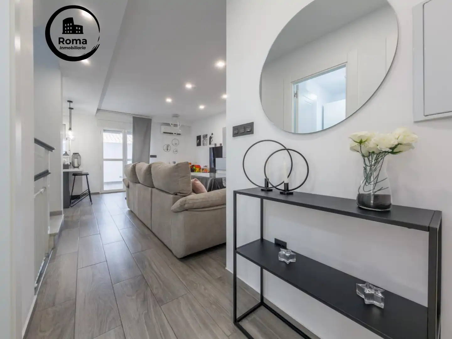Living room of Detached homes for sale in Cenes de la Vega  with Air Conditioner, Heating and Terrace