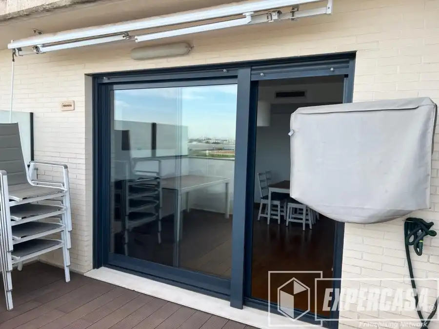 Terraza de Ático en venta en Silla con Aire acondicionado, Calefacción y Terraza