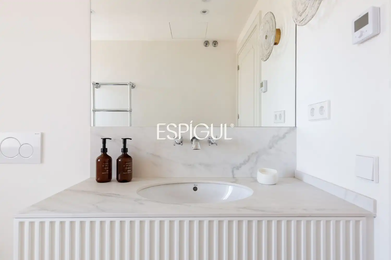 Badezimmer von Wohnung zum Verkauf in Madrid mit Klimaanlage, Heizung und Terrasse
