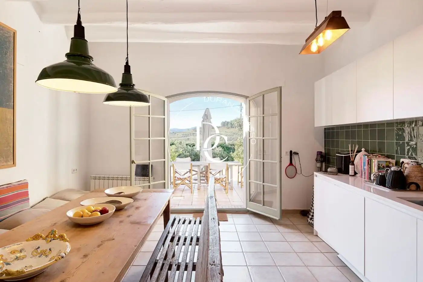 Cocina de Casa o chalet en venta en Torrelles de Foix con Aire acondicionado, Calefacción y Jardín privado
