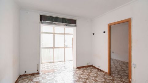 Foto 2 de Piso en venta en C/ Calderón de la Barca, La Salut, Badalona