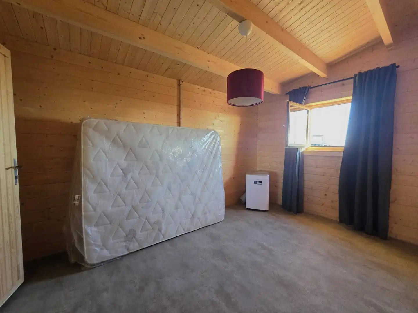 Habitación de Casa o chalet en venta en Palomares del Río con Jardín privado