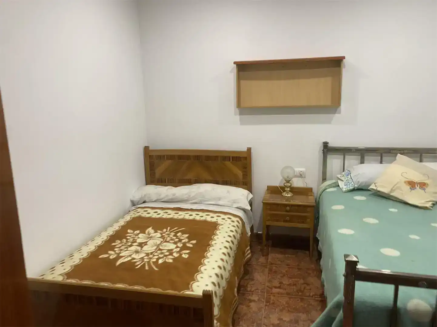 Dormitori de Casa adosada de lloguer en Abenójar amb Jardí privat, Moblat i Rentadora