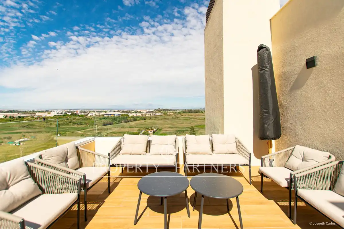 Terraza de Dúplex en venta en El Puig de Santa Maria con Aire acondicionado, Calefacción y Jardín privado