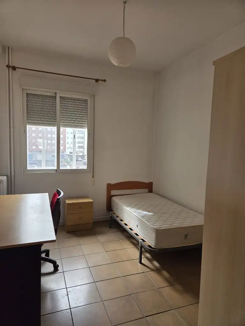 Dormitori de Pis en venda en Badajoz amb Aire condicionat, Calefacció i Terrassa